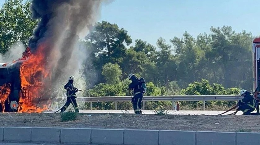 Yolcu otobüsünde yangın!