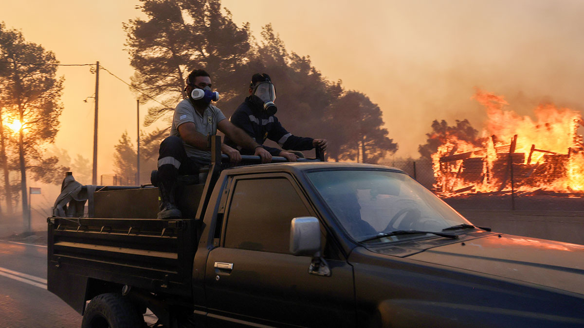 Yunanistan'da yangın: 9 köy tahliye edildi