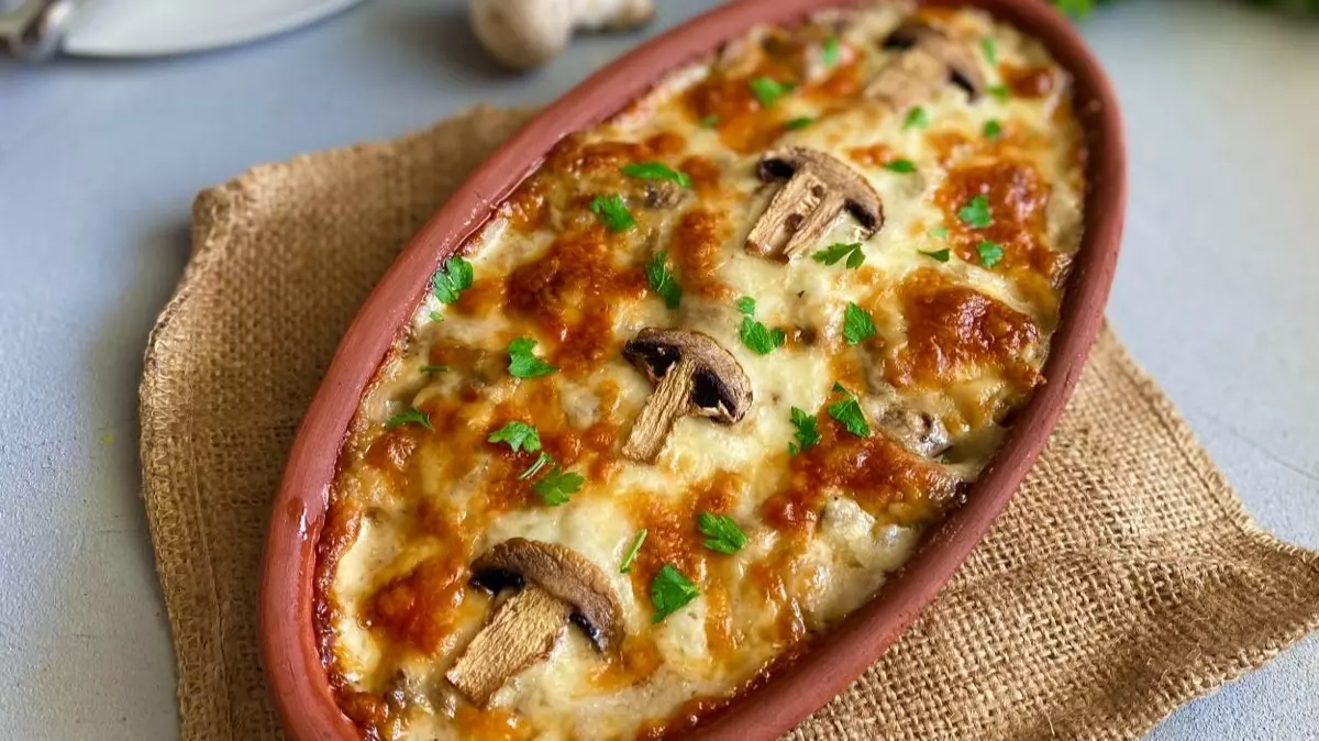 Kahvaltıya koşarak gelecekler! Mantarlı kahvaltılık tarifi, her sabah yense yine bıkılmaz