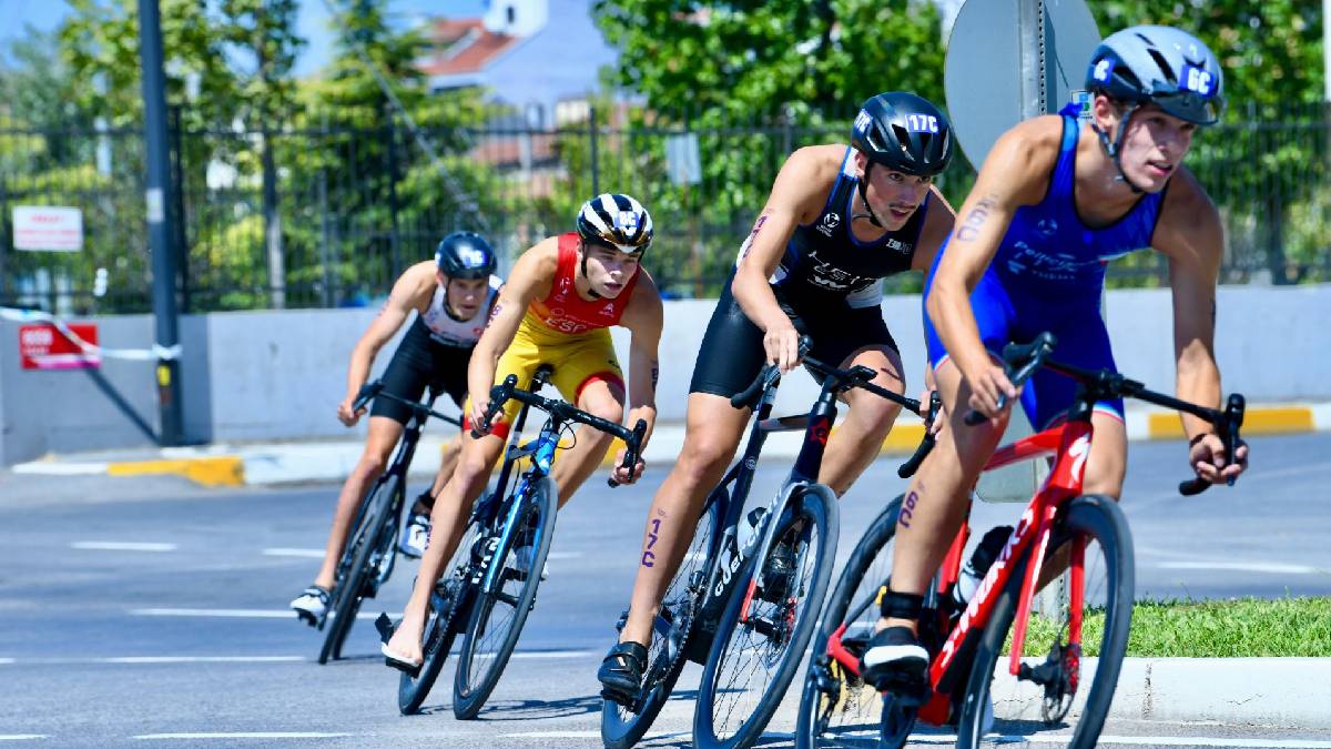 “Balıkesir Triatlonu Avrupa Şampiyonası” rekora imza attı