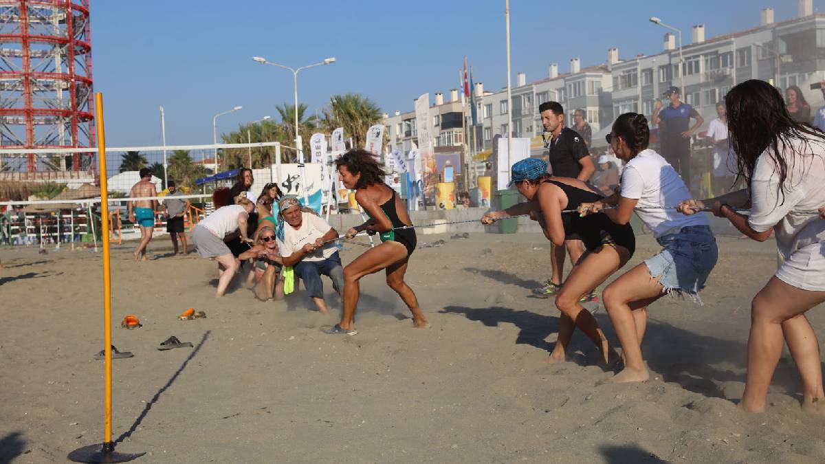 Güzelbahçe’de 1. Gençlik Şöleninde büyük coşku yaşandı