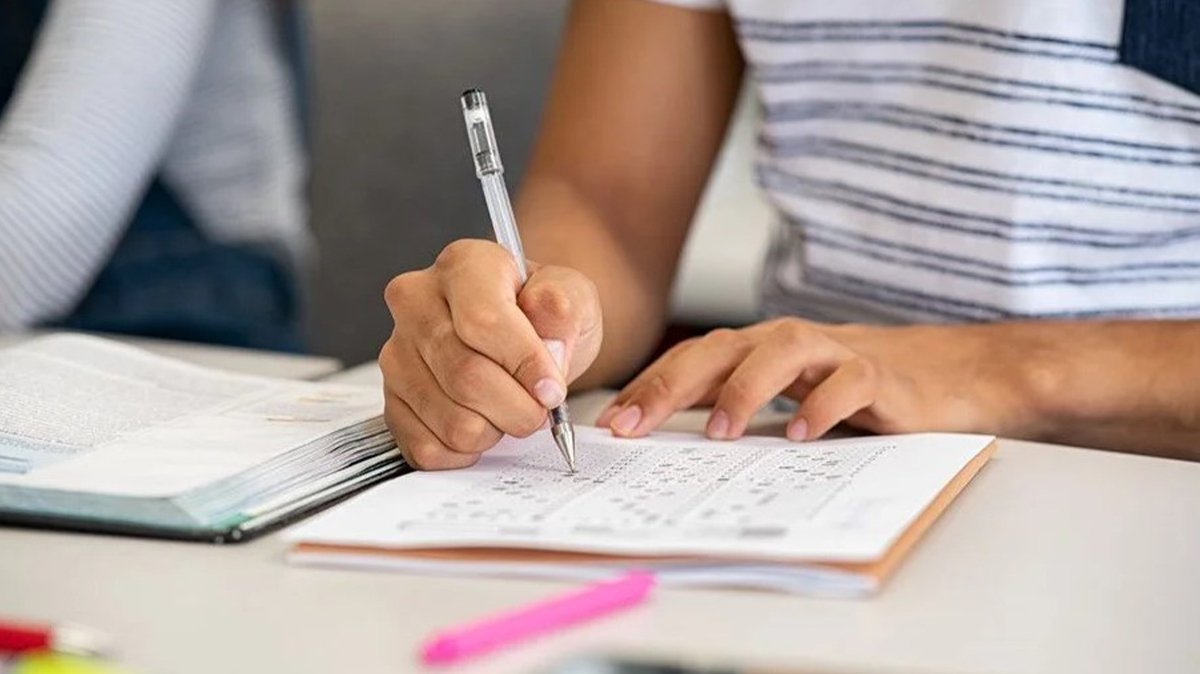 Resmi Gazete'de yayımlandı: Açık öğretime geçiş şartları değişti