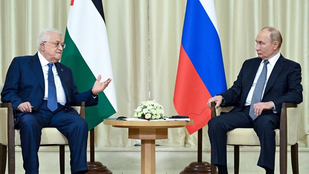 Putin Moskova'da Filistin Devlet Başkanı Abbas görüştü