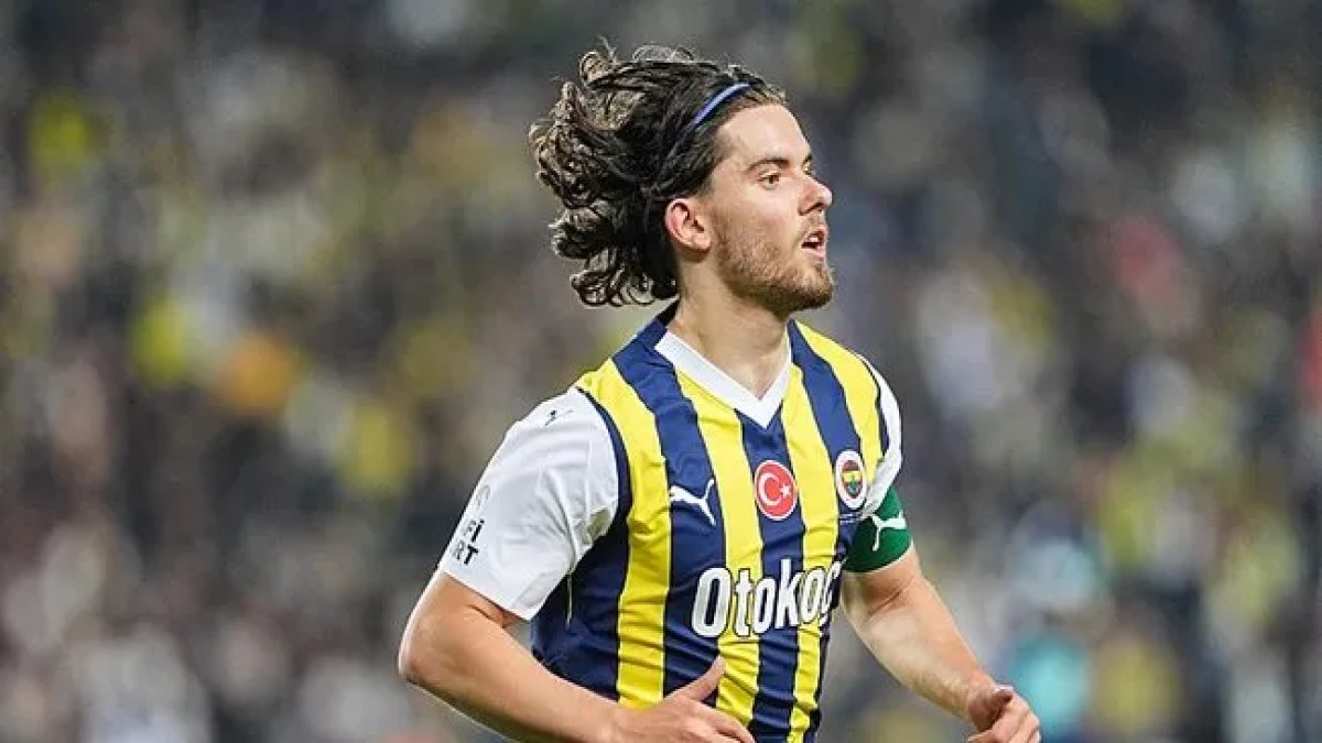 Fenerbahçe'de sakatlık şoku: Ferdi Kadıoğlu, Lille maçı kadrosundan çıkarıldı