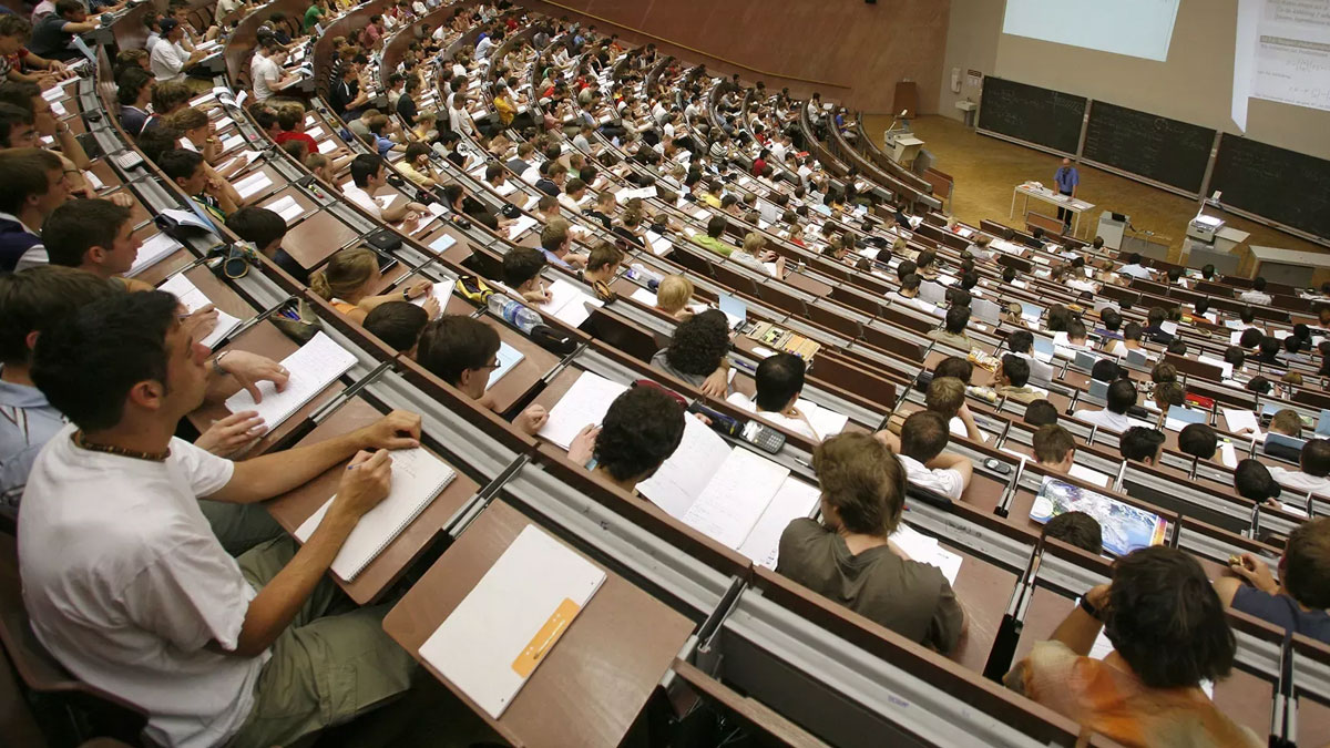 YKS sonuçlarında büyük sürpriz: Tarih bölümü uçuşa geçti