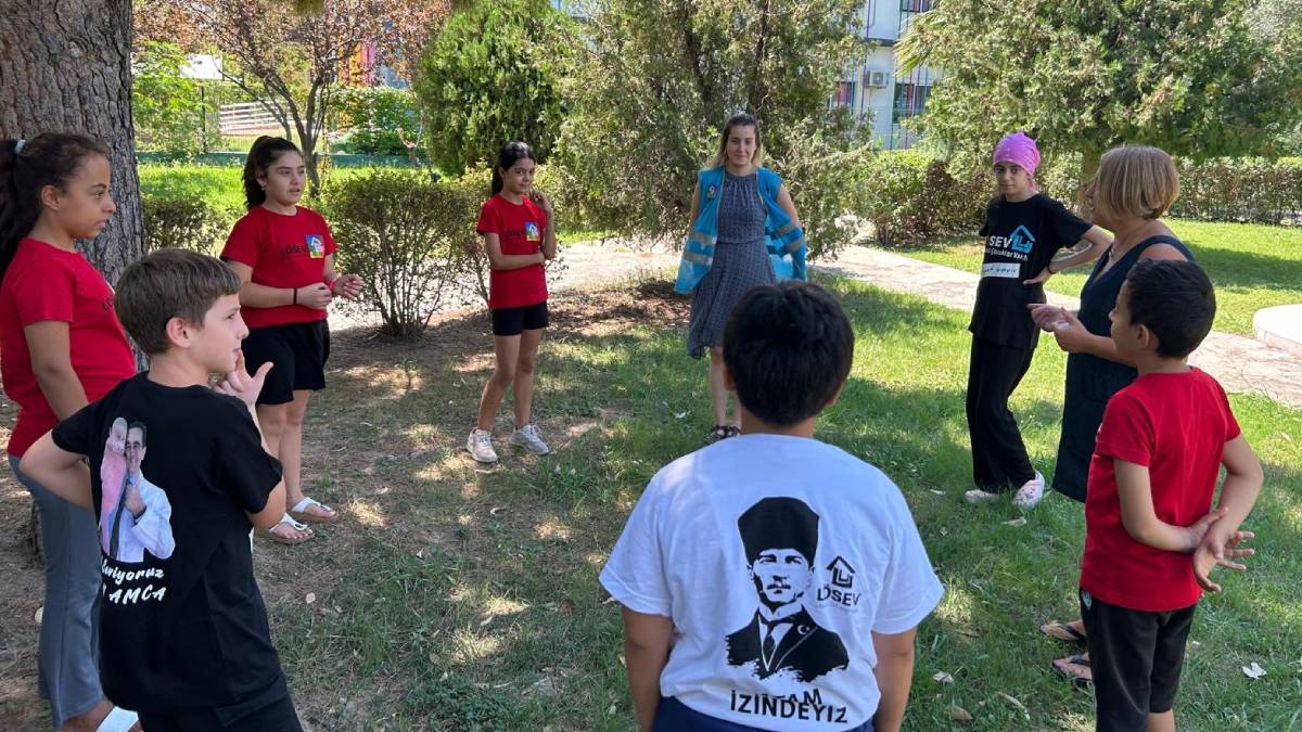 Karşıyaka Belediyesi’nden LÖSEV çocuklarına çevreci etkinlik