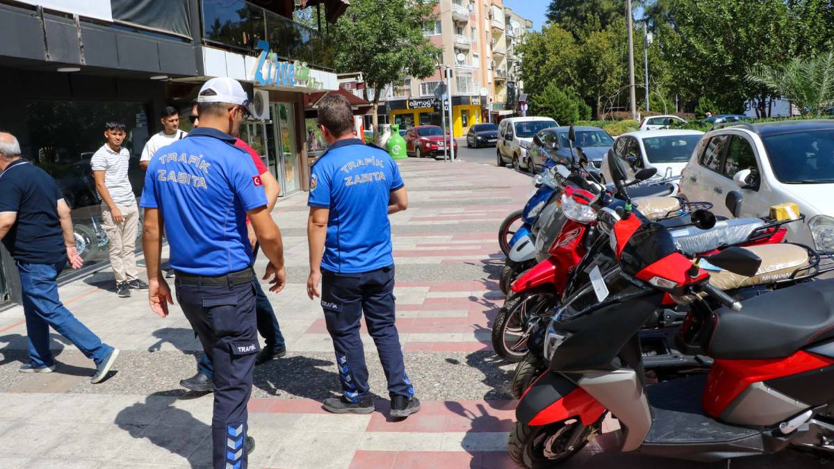 Zabıta ekiplerinden kaldırım işgali denetimi