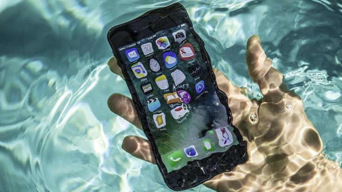 Suyun altında doya doya fotoğraf çekin! İPhone almanıza gerek kalmadı: Bu yöntemi deneyin