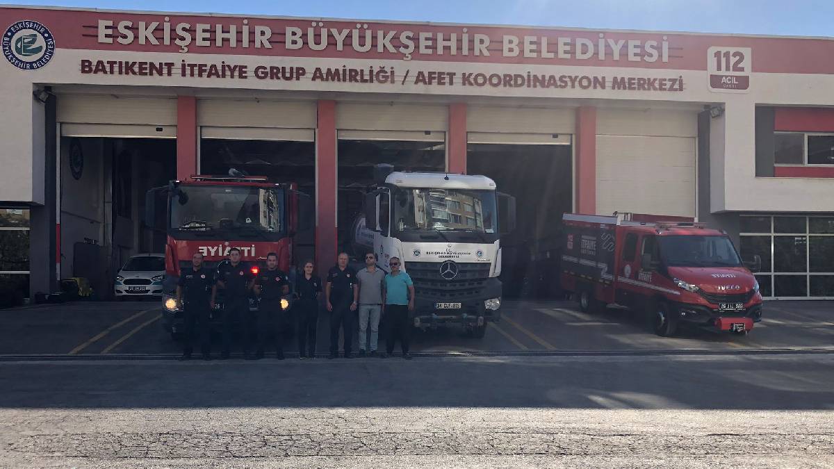 Büyükşehir’den yangın söndürme çalışmalarına destek