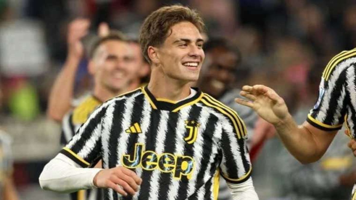 Juventus'ta 10 numara Kenan Yıldız'a emanet: 19 yaşındaki yıldıza büyük onur
