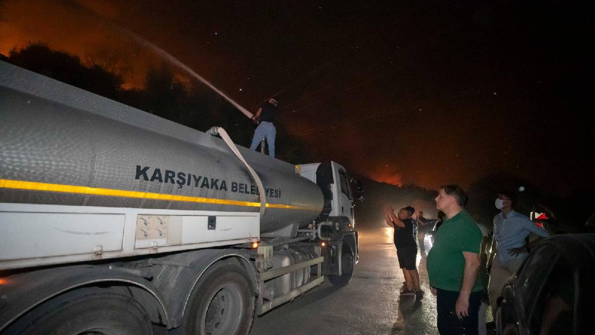 “Belediyemizin tüm birimleriyle sahadayız”