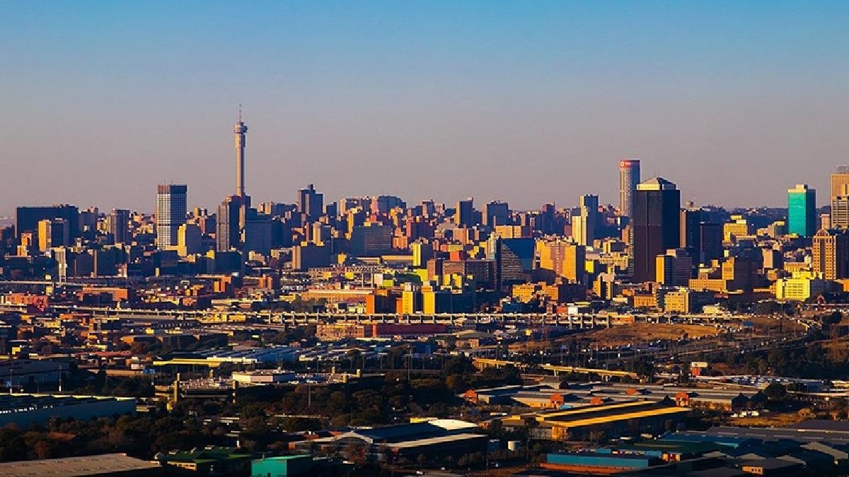 Son seçimlerden bu yana 5’inci kez! Güney Afrika'nın o kentinde belediye başkanlığı yine el değiştirdi