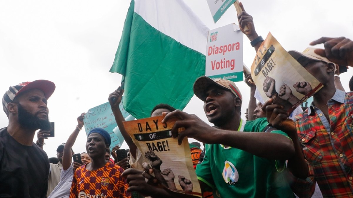 Nijerya’da iktidardan ‘pahalılık’ protestolarına sert müdahale! Binden fazla tutuklu var