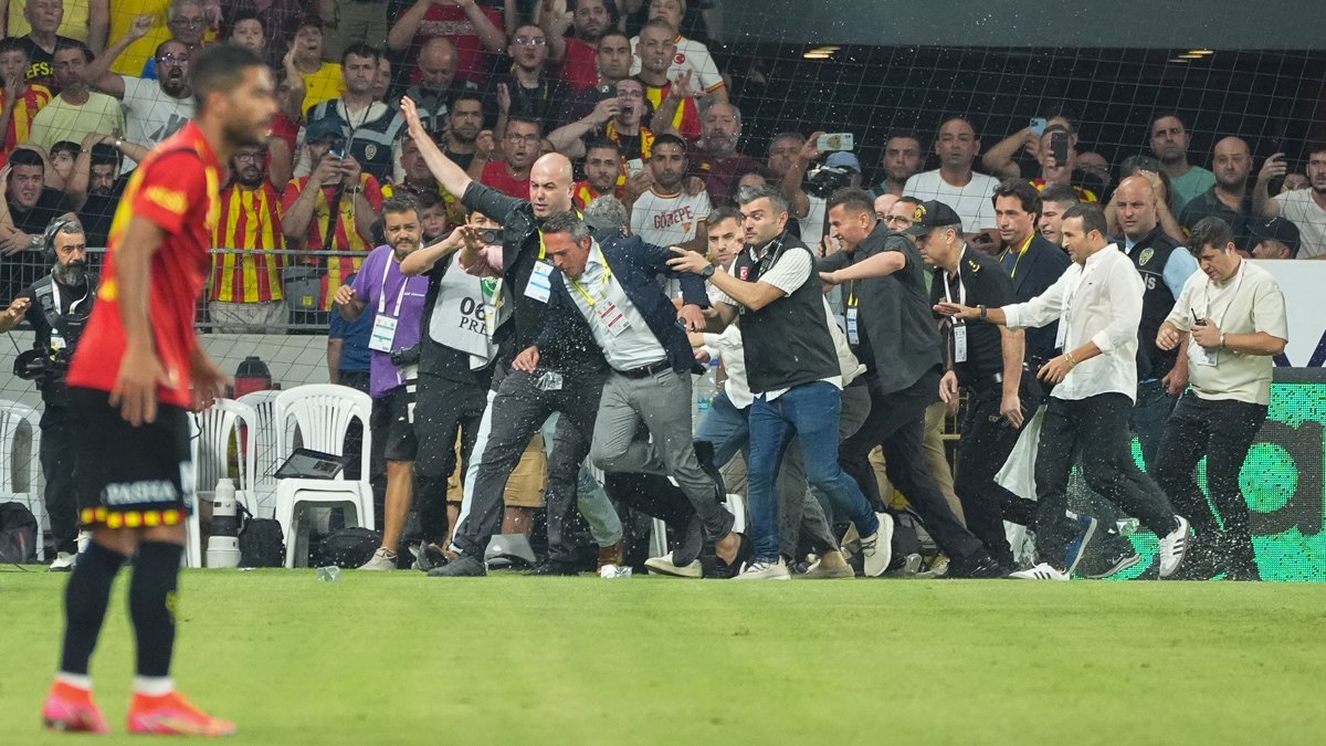 Göztepe'den Fenerbahçe maçında yaşanan olaylarla ilgili sert açıklama: Asla kabul edilemez