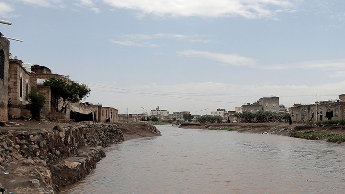 Yemen'deki sel nedeniyle 12 bin aile yerini terk etti