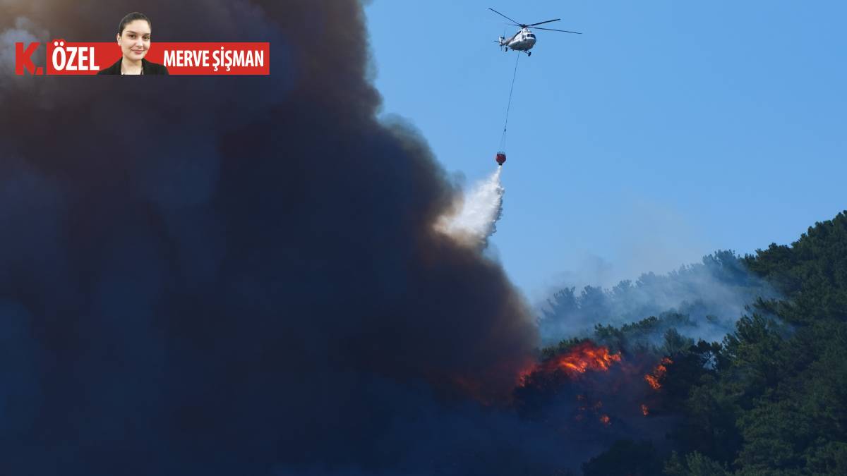 İzmir Büyükşehir Belediyesi'nden bakanlığa yangın uçağı tepkisi: ‘İlk gün sadece iki helikopter gönderdiler’