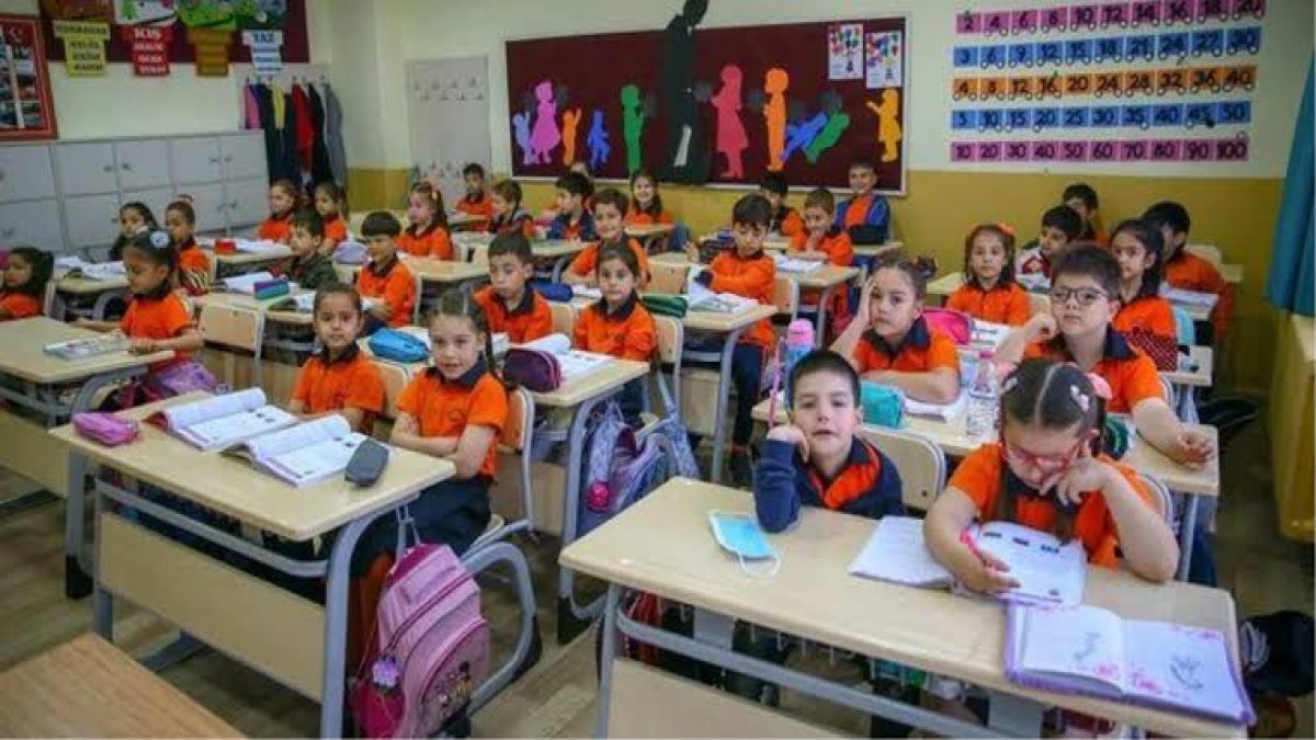 O öğrenciler eylülde okula başlamayacak: MEB duyurdu