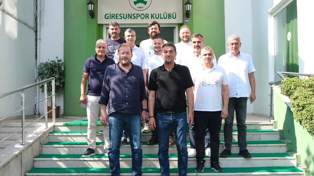 Giresun Belediye Başkanı Fuat Köse, Giresunspor'u ziyaret etti