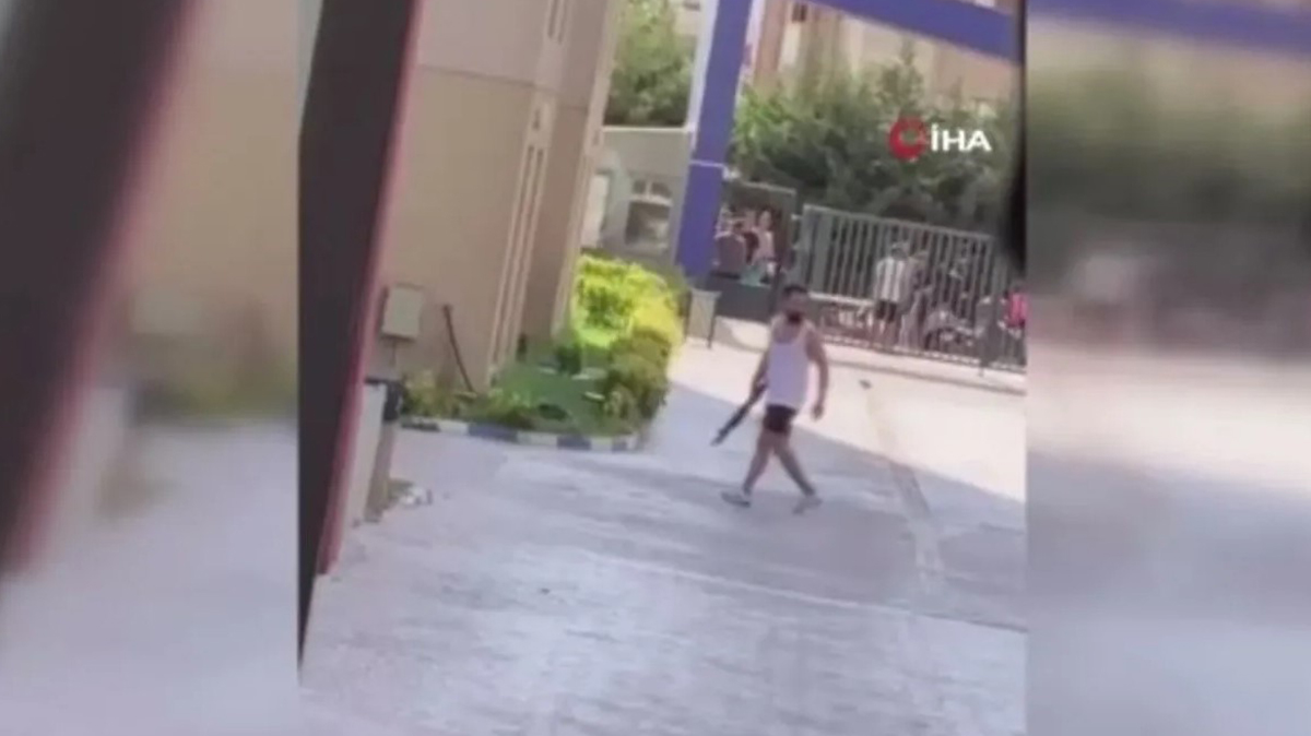 İstanbul'da komşu dehşeti! Pompalıyla ateş açtı