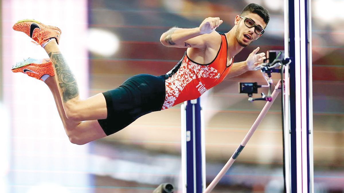 Milli atlet Ersu Şaşma: Los Angeles’ta çıta madalya