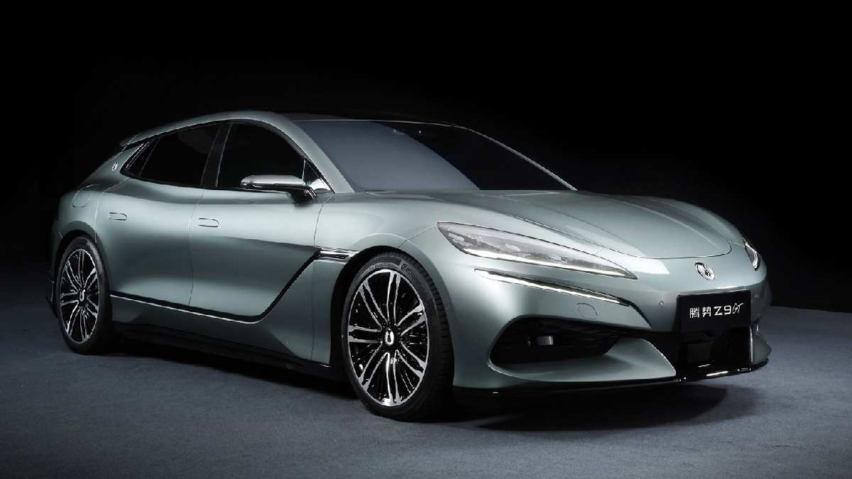 Porsche alacağınıza BYD alın! Türkiye'ye fabrika kuran BYD'den sudan ucuz süper lüks otomobil: Bu araba her şeyi yapıyor