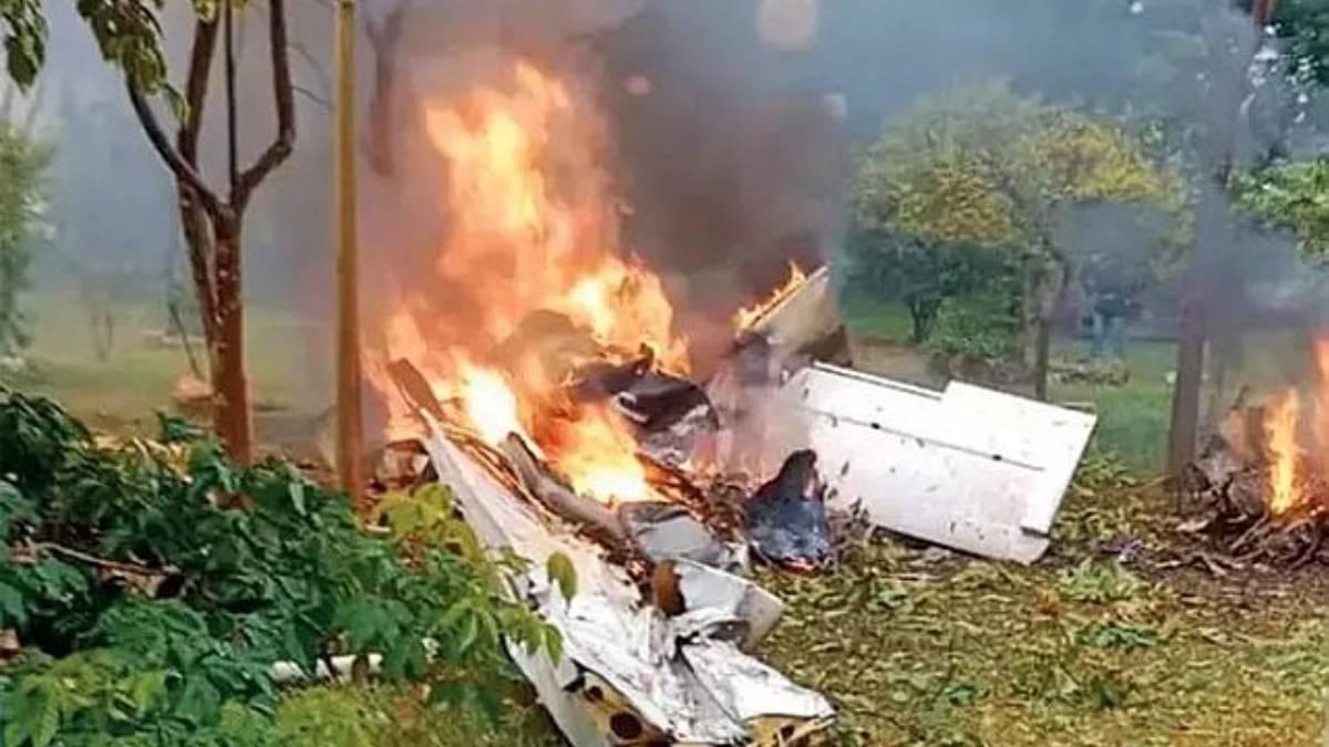 Tayland'da uçak ormana düştü: 9 kişi öldü