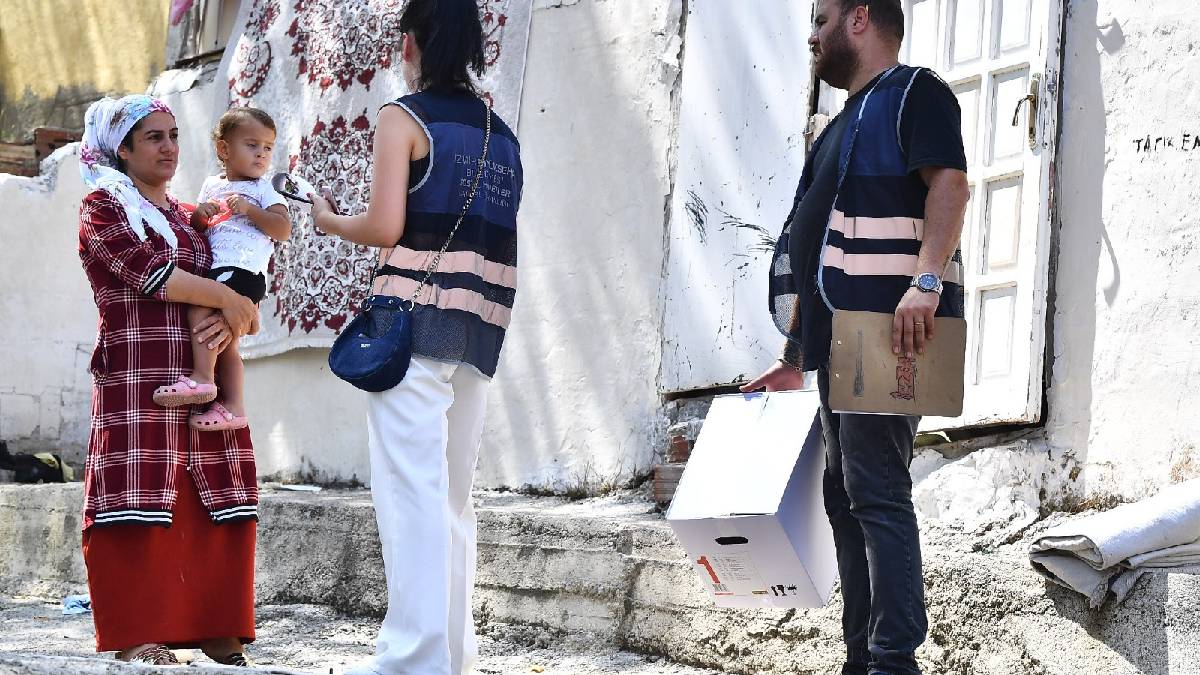 Yangın bölgesinde kapılar tek tek çalındı