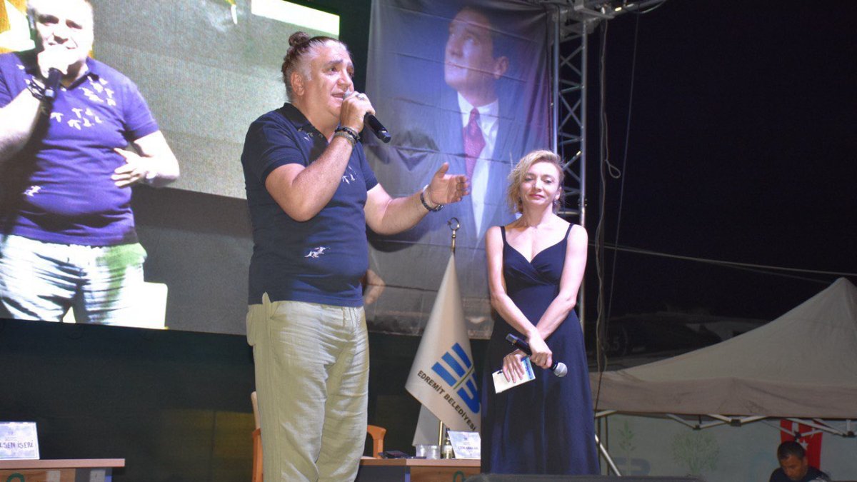 Usta radyocu Cem Arslan yanıtladı: Radyoculuk öldü mü, radyo hala dinleniyor mu?