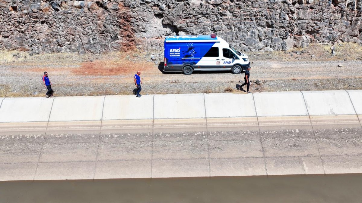 Diyarbakır'da 8 yaşındaki Narin 3 gündür kayıp: Arama çalışmaları sürüyor