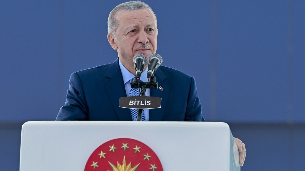 Erdoğan 'eski Türkiye' vurgusu yaptı: Yoksulluğun, yasakların, baskıların olduğu o günler artık geride kaldı
