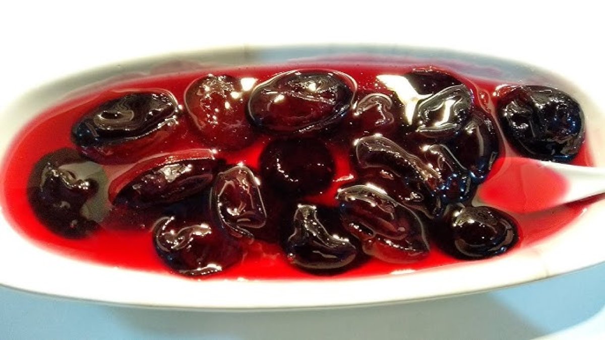 Airfryerda reçel tarifi! Ezilmeden tane tane mürdüm eriği reçeli yapabilirsiniz: Airfryerda mürdüm eriği reçeli  tarifi