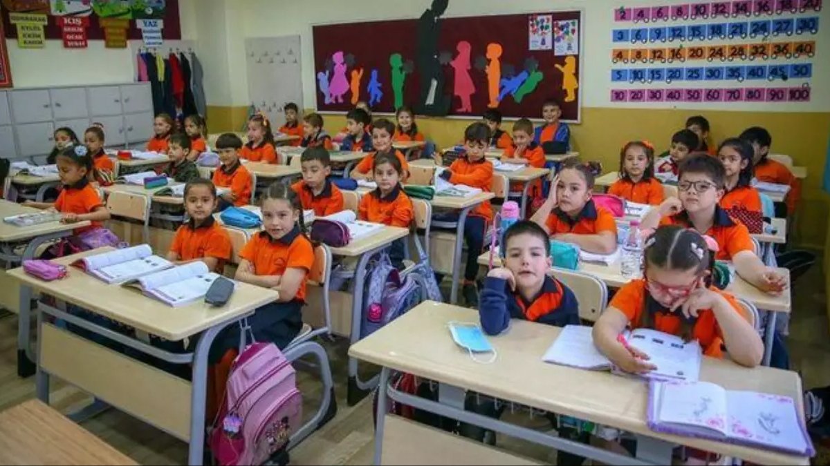 MEB'den yeni dil eğitim modeli kararı