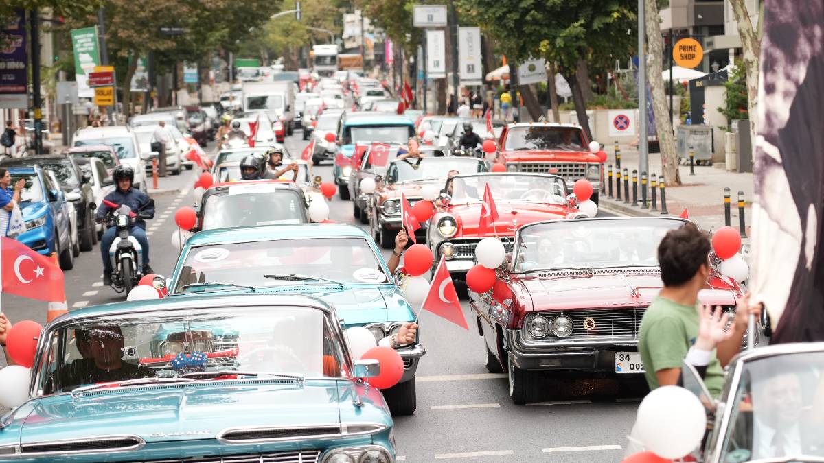 Kadıköy’de 30 Ağustos coşkusu devam ediyor