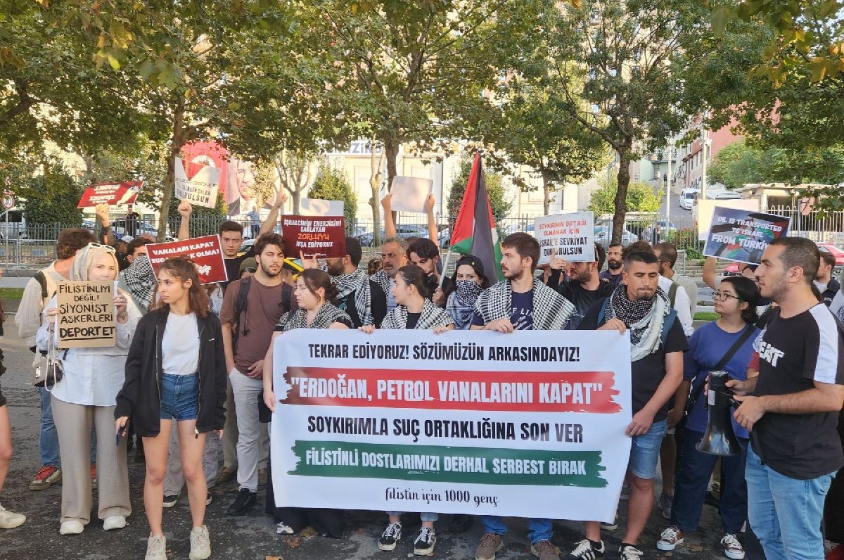 ‘Vanayı kes’ çağrısına deport kararı İsrail’le ticareti ifşa eden Filistinli öğrenciler için vicdanları yaralayan karar