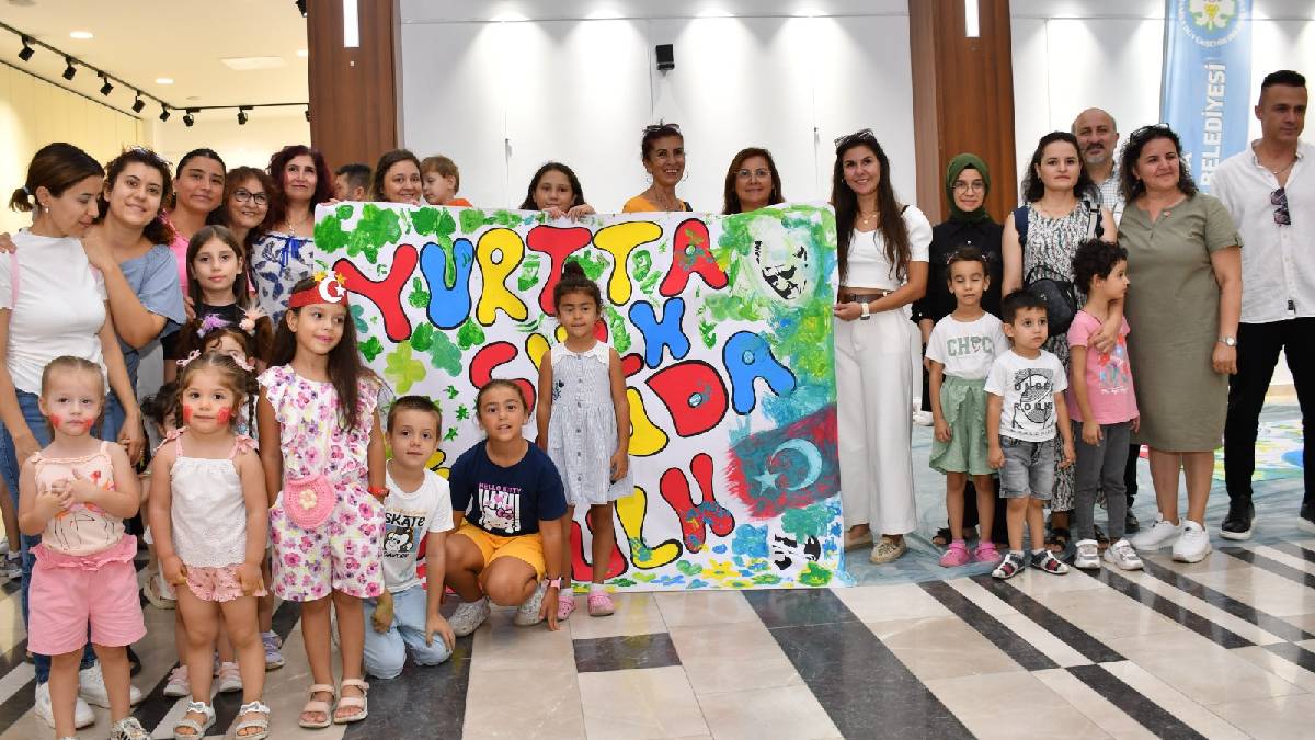 Manisa’da bir ilk; Dünya Barış Günü coşkuyla kutlandı