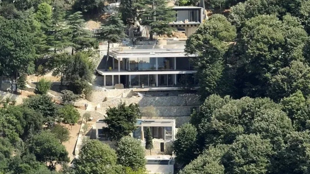 Bakanlıktan Vaniköy'deki kaçak yapı için yıkım kararı