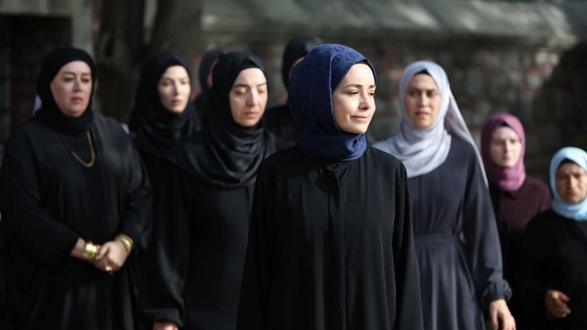 İkinci sezon hazırlıkları tam gaz: 'Kızıl Goncalar'a Kevser geliyor