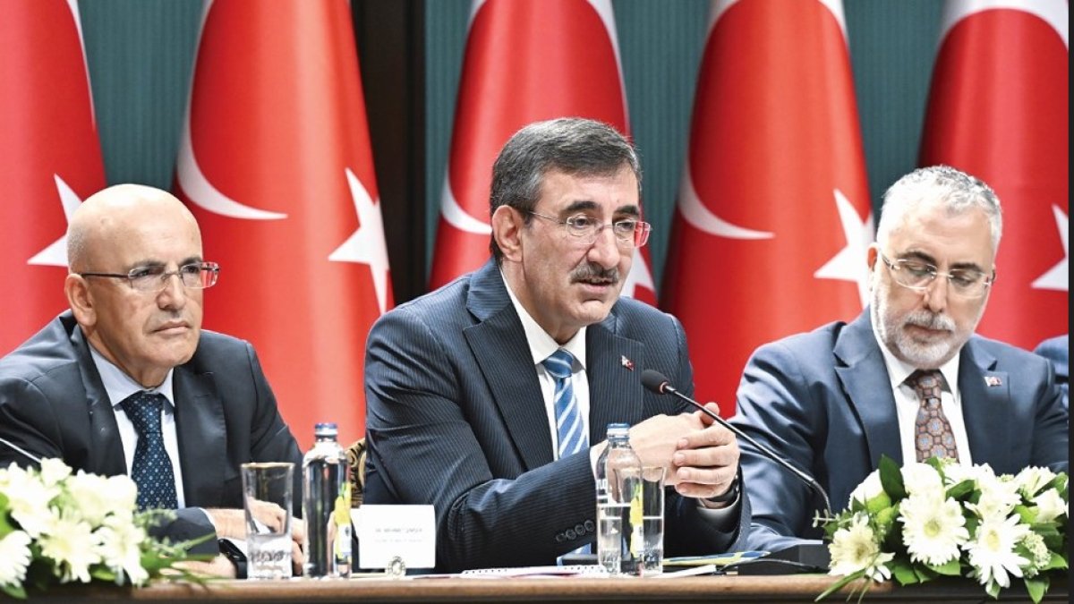 Orta Vadeli Program’ın bütün hedefleri revize edildi. Planlar yine değişti