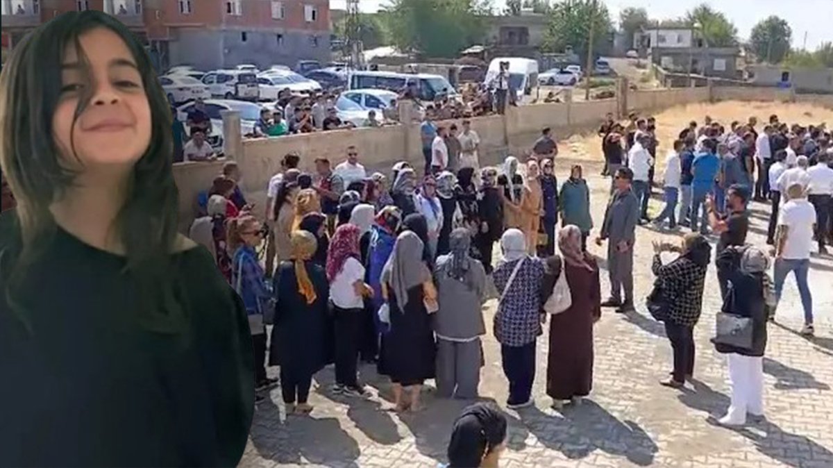 Narin'in cenazesinde toplu fotoğraf çektiren vekile tepki yağdı!  'Cenazeye mi yoksa şova mı gittin?'