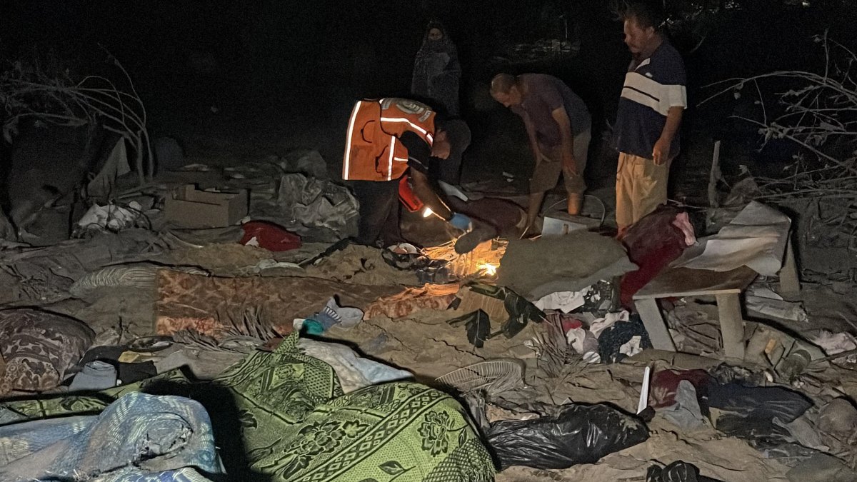 İsrail Gazze'de yine çadırları vurdu: 40 kişi öldü, 60 kişi yaralandı