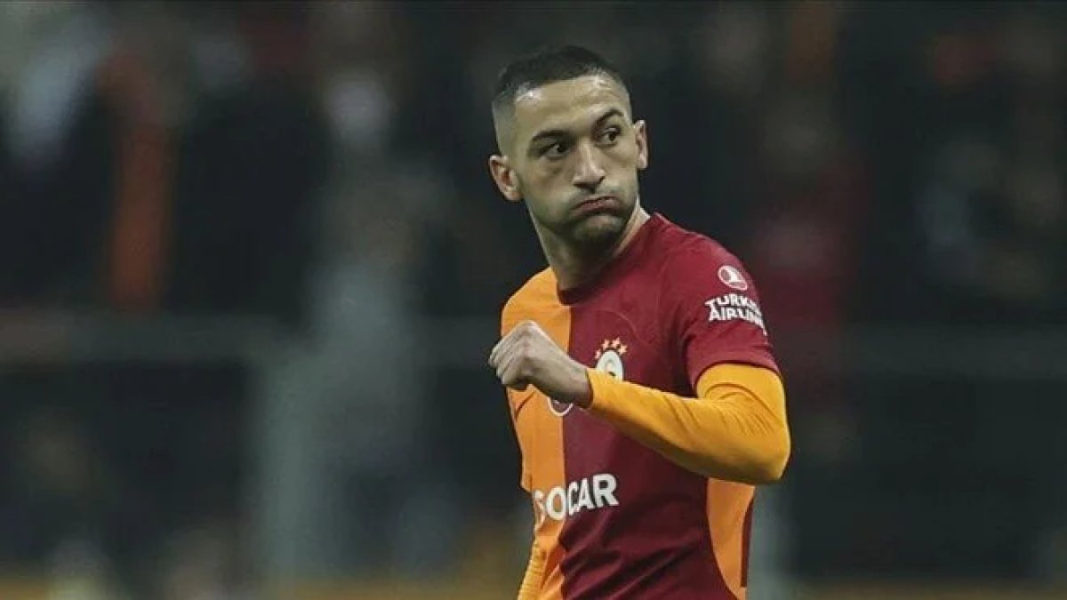 Galatasaray'ın yıldızı Hakim Ziyech sakatlandı: Fenerbahçe derbisinde oynayamayacak
