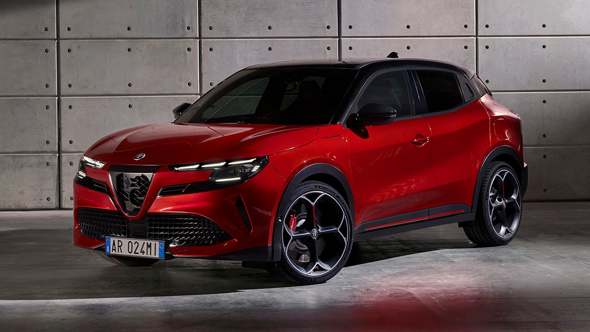 Yeni Alfa Romeo Junior artık Türkiye'de satışta!