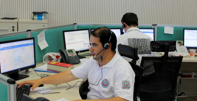 Yemek siparişi vermek için bile 112'yi arıyorlar