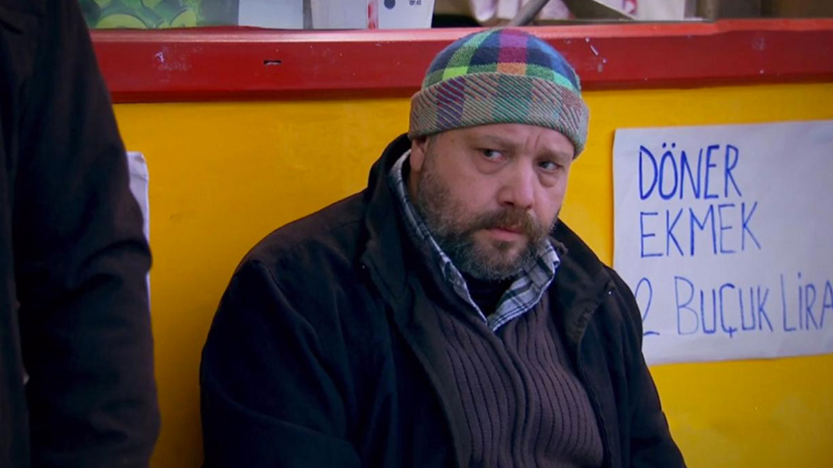 Ahmet Mümtaz Taylan'ın kimliğini kullanıp 160 bin TL topladılar! 10 yıl hapsi isteniyor