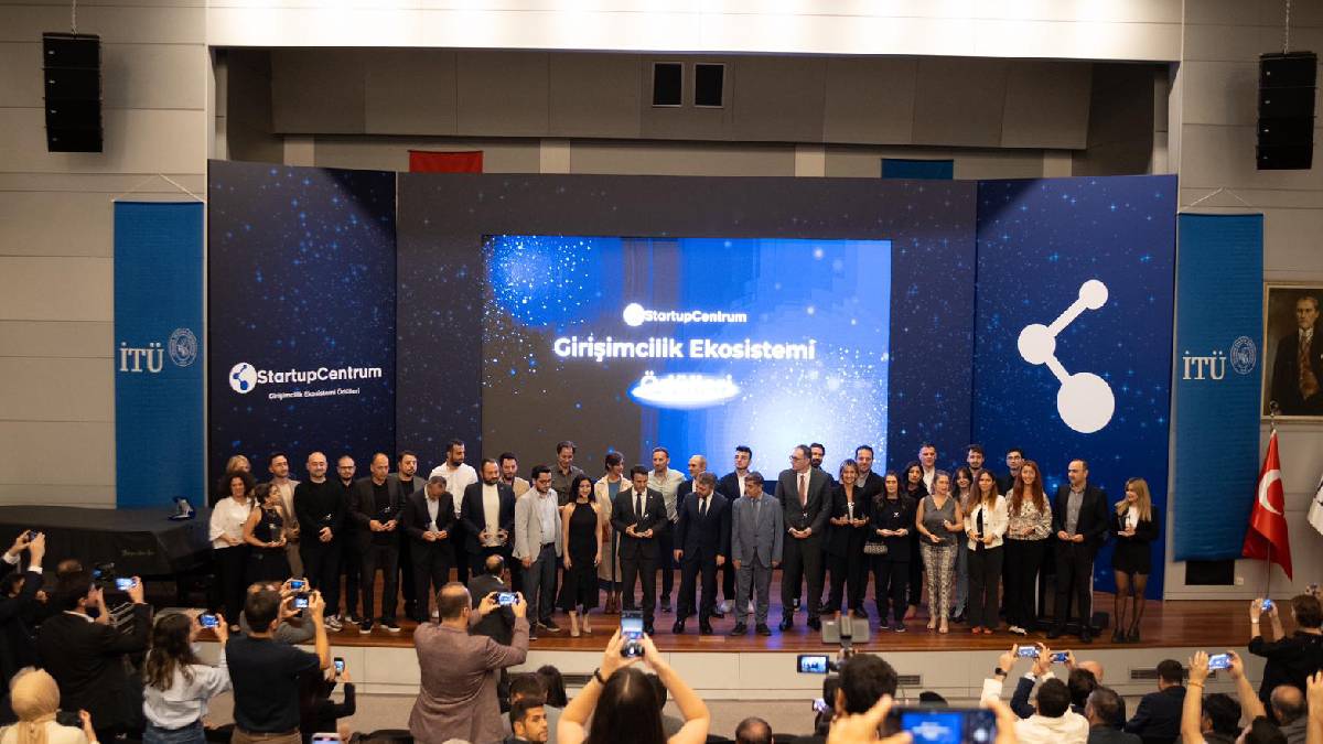 StartupCentrum Girişimcilik Ekosistemi Ödülleri sahiplerini buldu