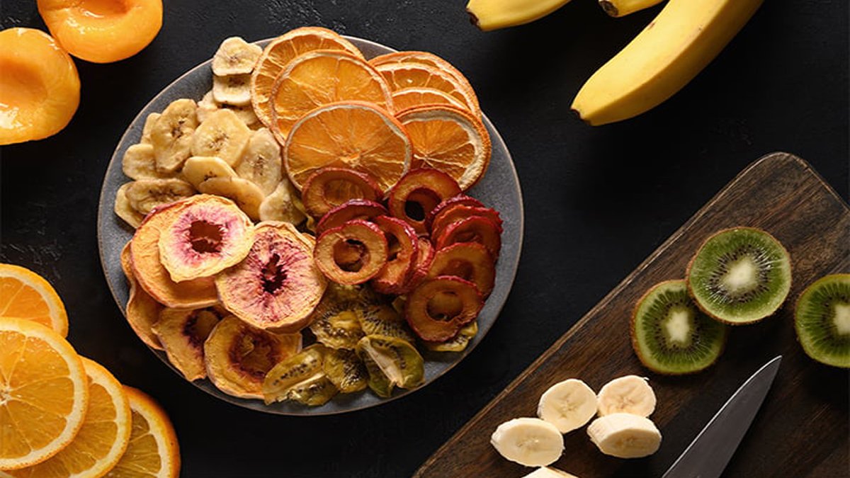 Yazın yapan kışın keyifle tüketecek! Airfryer'da meyve kurutma tarifi: İster tatlıya ekleyin, işte çıtır çıtır yiyin