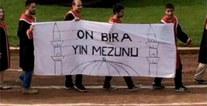 ODTÜ'lülerden Ramazan'a pankartlı saygısızlık