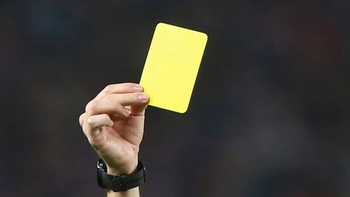 Dev derbi öncesinde Süper Lig'deki 'sarı kart' sayıları herkesi şaşırttı!