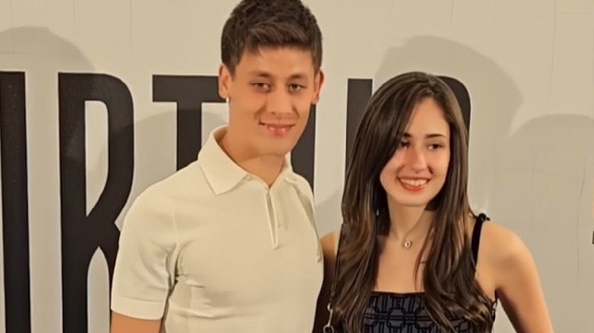 Arda Güler ve sevgilisi Duru Nayman ilk kez birlikte poz verdi