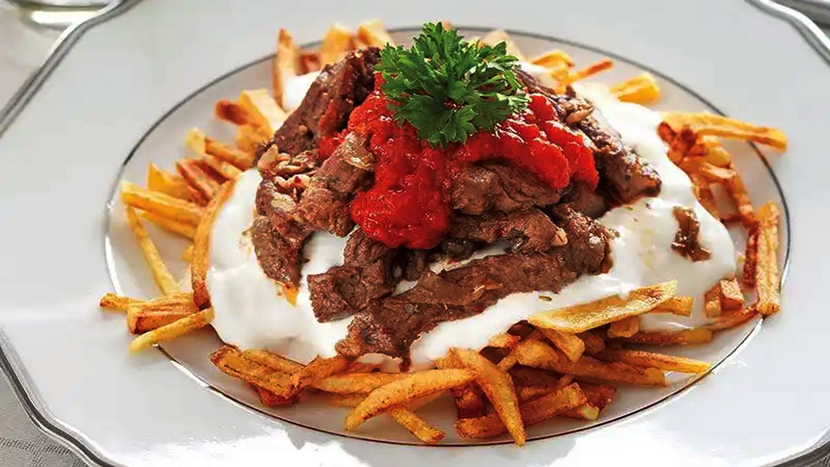 Eti lokum gibi pişiyor, ağzında dağılıyor! Lokanta usulü çökertme kebabı tarifi: Sırrı böyle pişirmekmiş